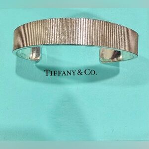 Tiffany & Co Coin Edge Cuff Bracelet Sterling Silver 925 Wide Reeded Bangle 2003